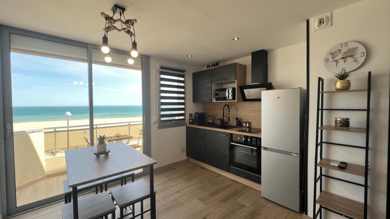 Appartement Cosy, Vue Mer Avec Parking Privatif Canet-en-Roussillon Luaran gambar